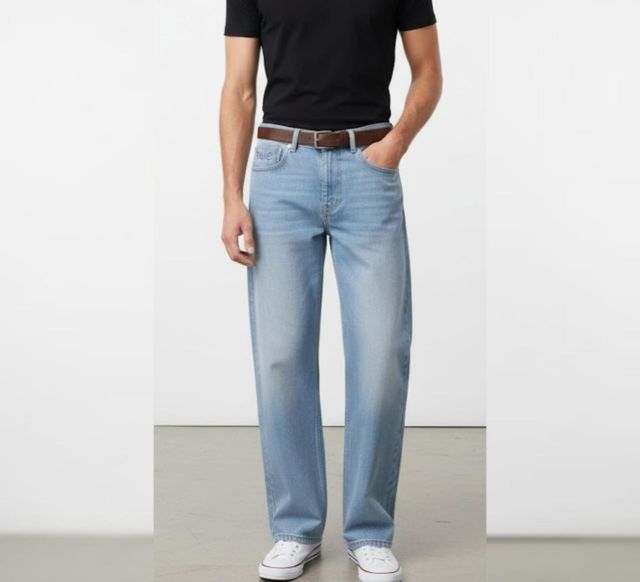 Straight Fit Jeans